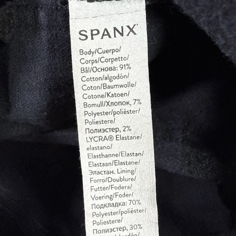SPANX Pull-on Stretch EveryWear Flare Jeans Black Size Medium 20326R (28X33) - Picture 4 of 9